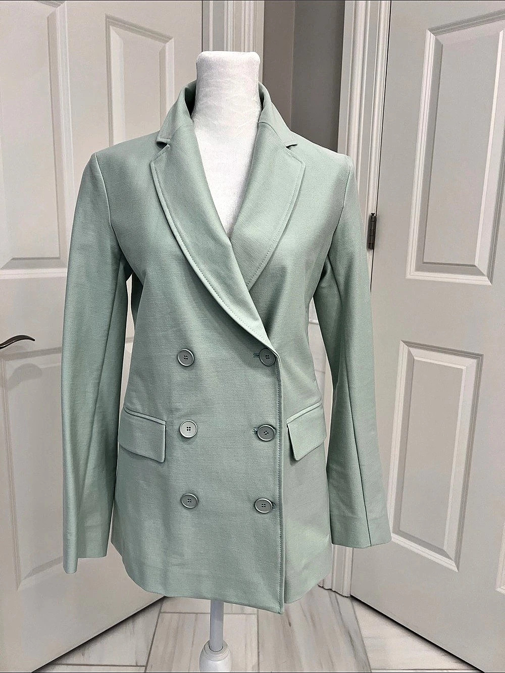Max Mara Sage Green Double-Breasted Blazer Like New